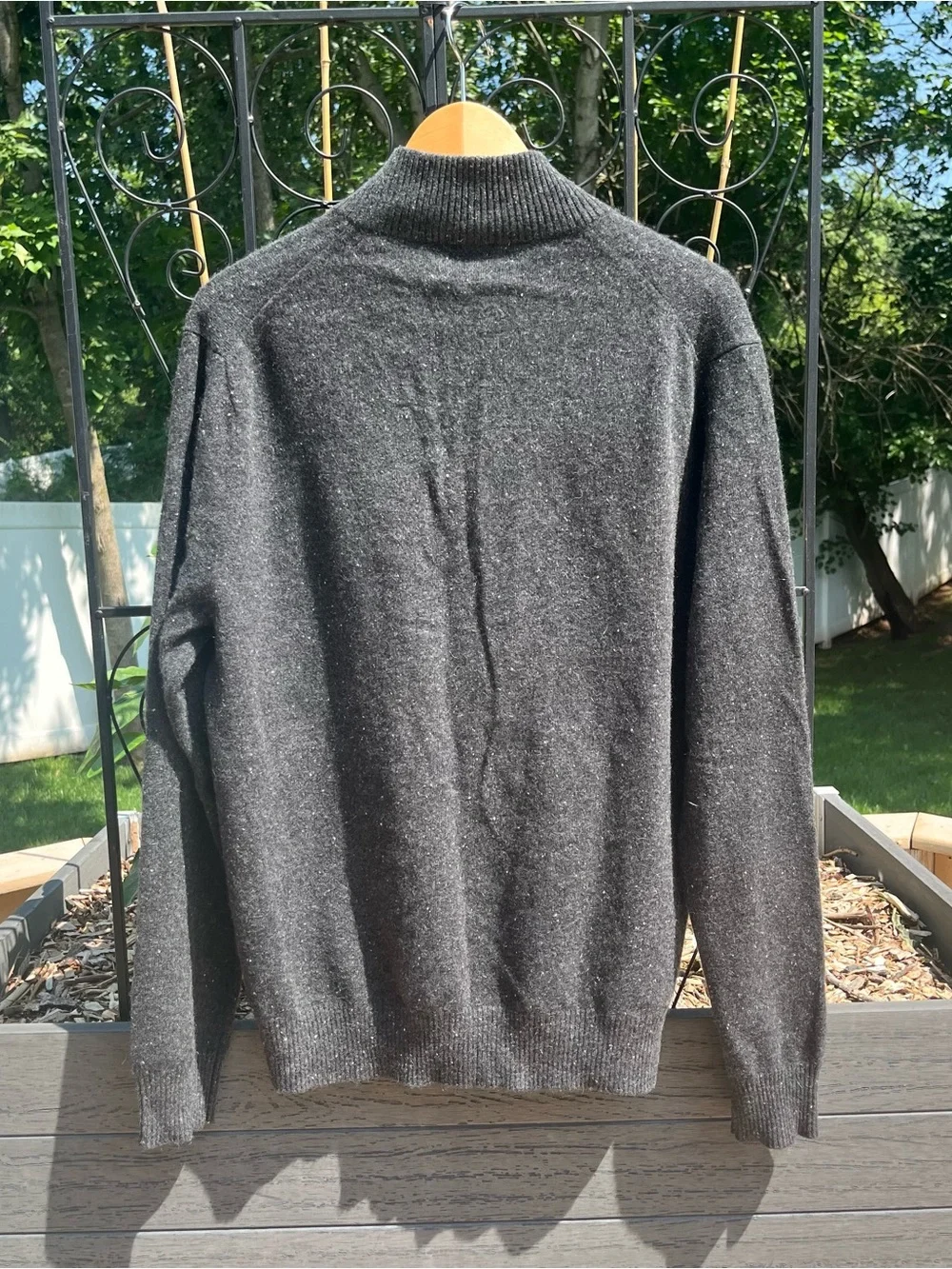 Qi Cashmere Men’s Charcoal Gray 1/4 Zip Pullover Sweater Size L Luxury Preppy